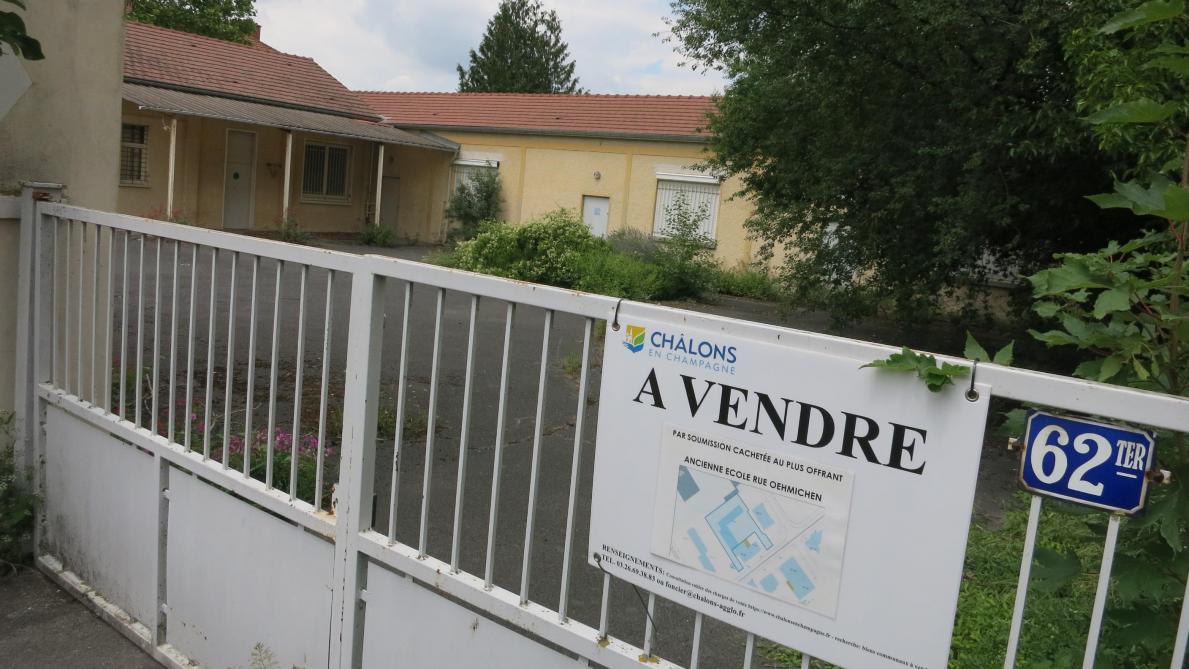 Une fois de plus, une ancienne école va devenir une habitation à