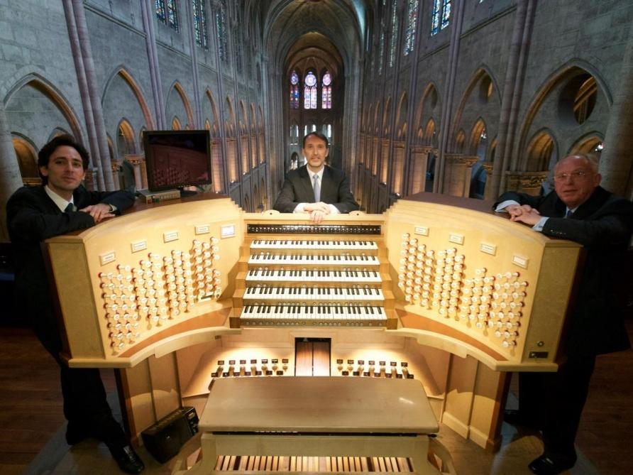 Les organistes de NotreDame de Paris pour les 20 ans de de la