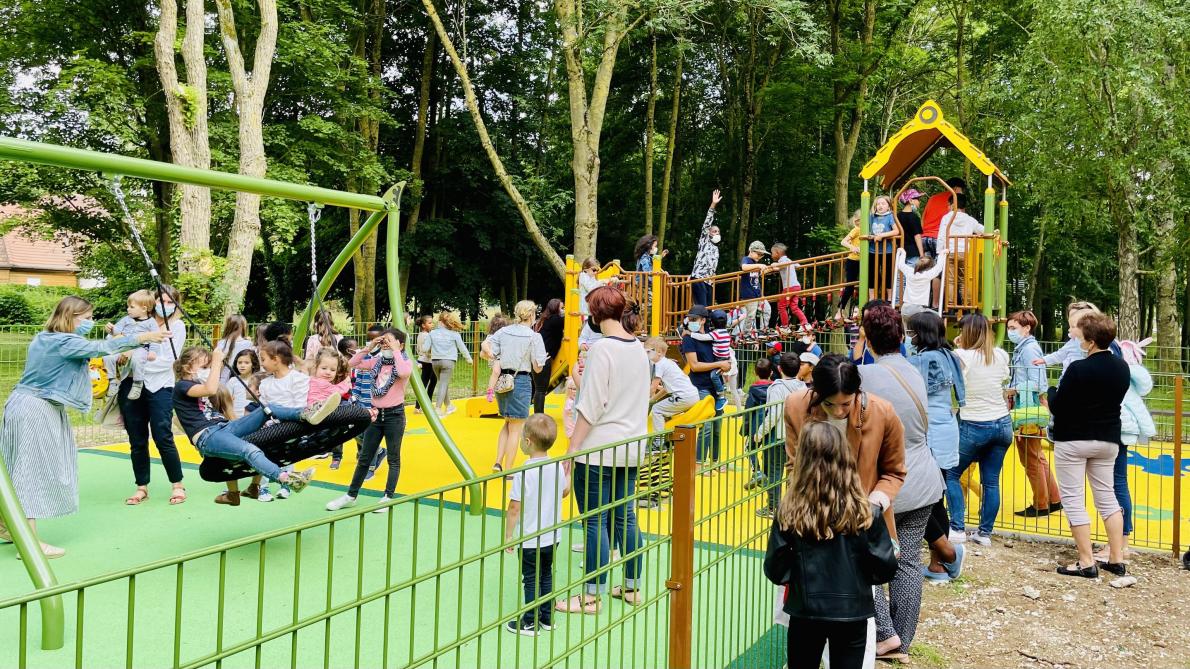 La RivièredeCorps une nouvelle aire de jeux en plein centrebourg