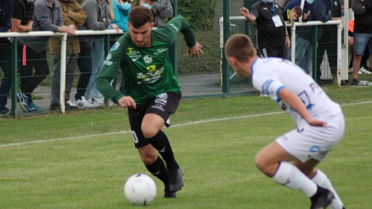 Football Match De Preparation Bon Premier Galop Pour Prix Les Mezieres