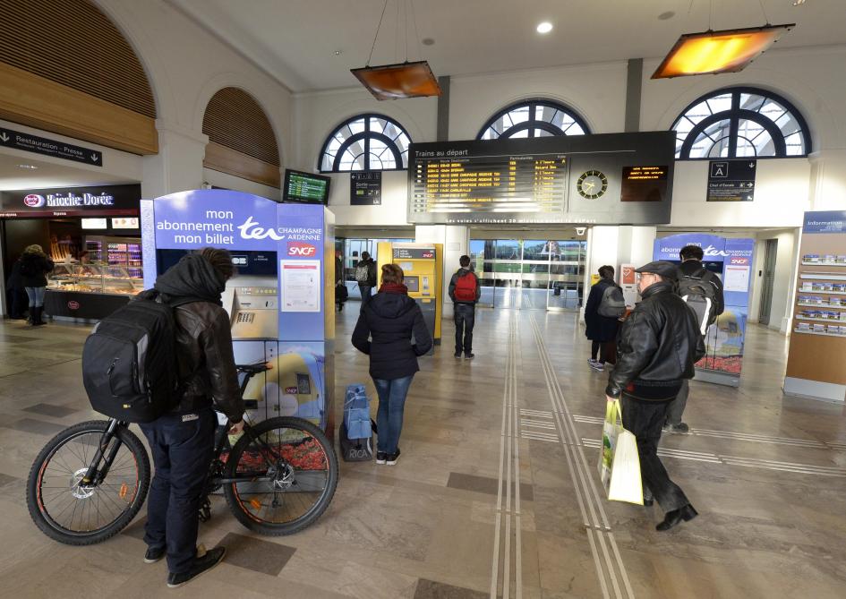 trains supprimes entre reims et paris des septembre la sncf se justifie par une baisse de la frequentation