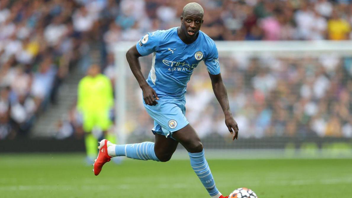 Le Proces Du Footballeur Francais Benjamin Mendy Accuse De Viols Aura Lieu Le 24 Janvier 22
