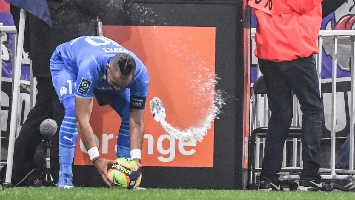 Football Ligue 1 Payet Agresse Lyon Marseille Arrete Au Bout De Cinq Minutes
