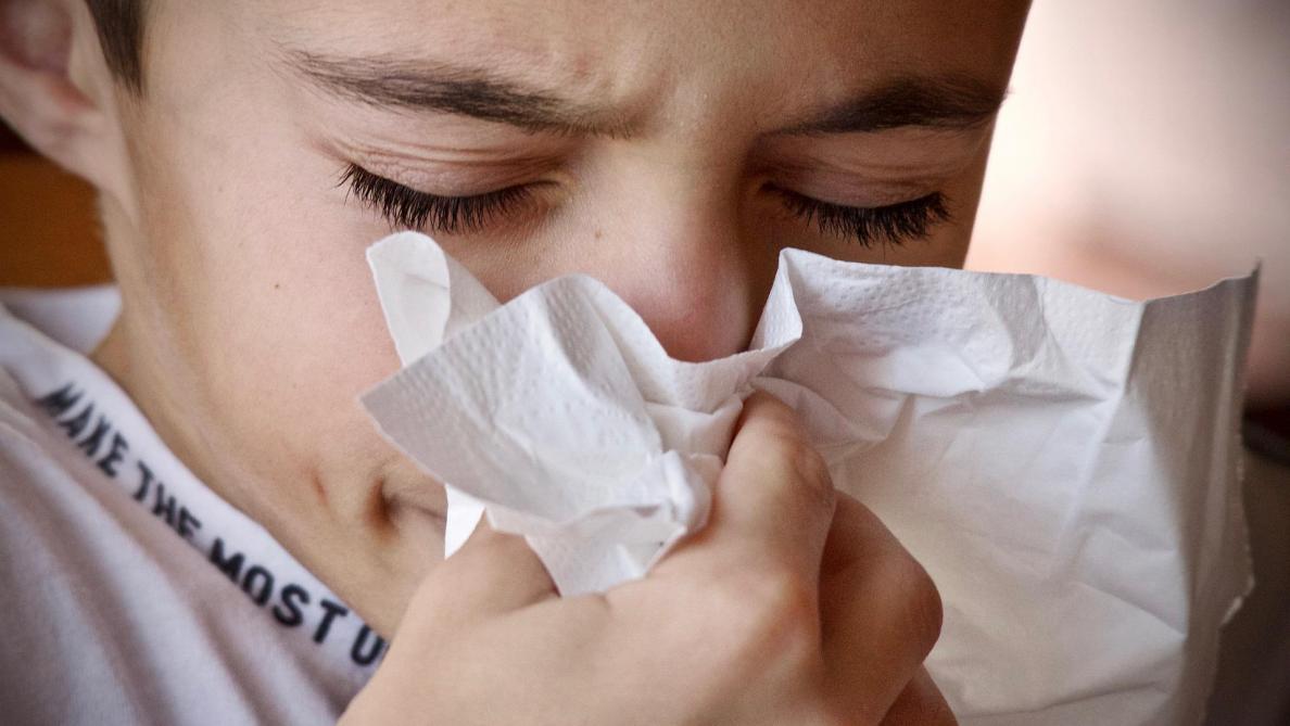 Grippe, rhume ou Covid-19? Bien distinguer les symptômes avant de ...