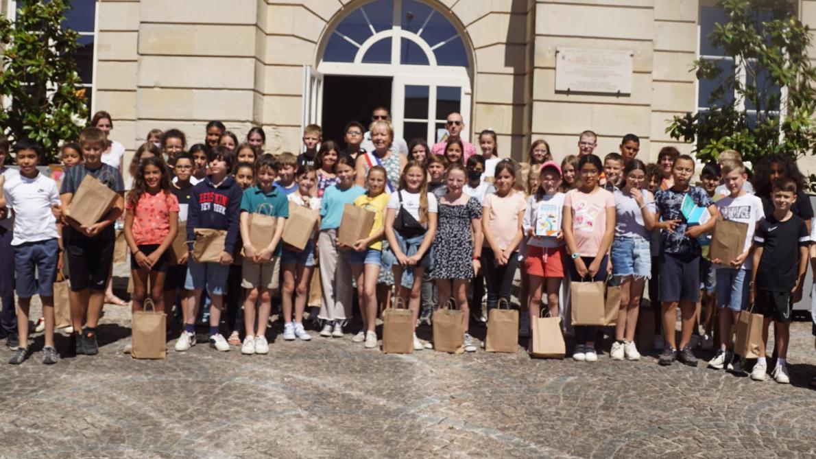 À Saint-Memmie, les CM2 ont été récompensés pour leur passage au collège