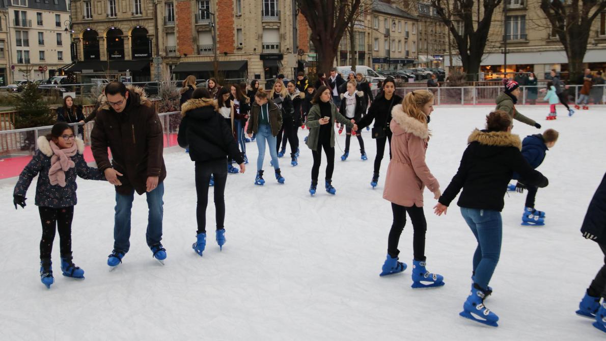 Les Soissonnais réagissent à l’annulation de la patinoire en décembre 2022