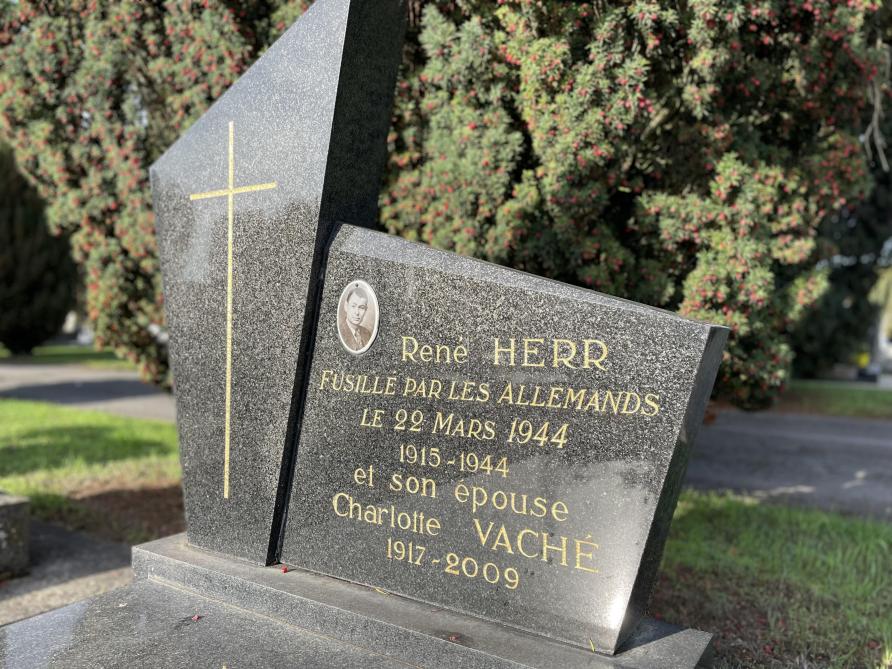 À la découverte de dix célèbres tombes des cimetières Nord de Reims et