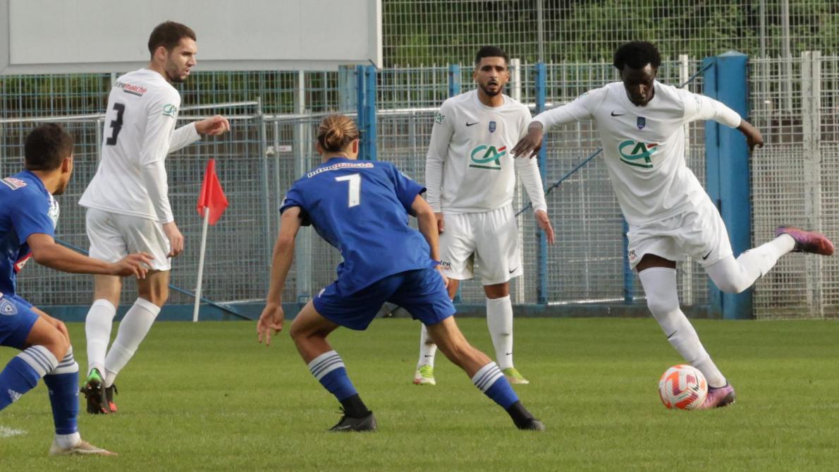 Fanion 7ème Tour Coupe De France 2023 - Les Mézières Vs SC Bastia