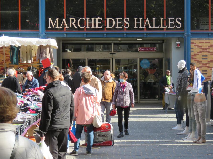Rénové en 2017, le marché des halles de Troyes avait vu son parvis, côté rue de la République, être requalifié trois ans plus tard. Et maintenant?