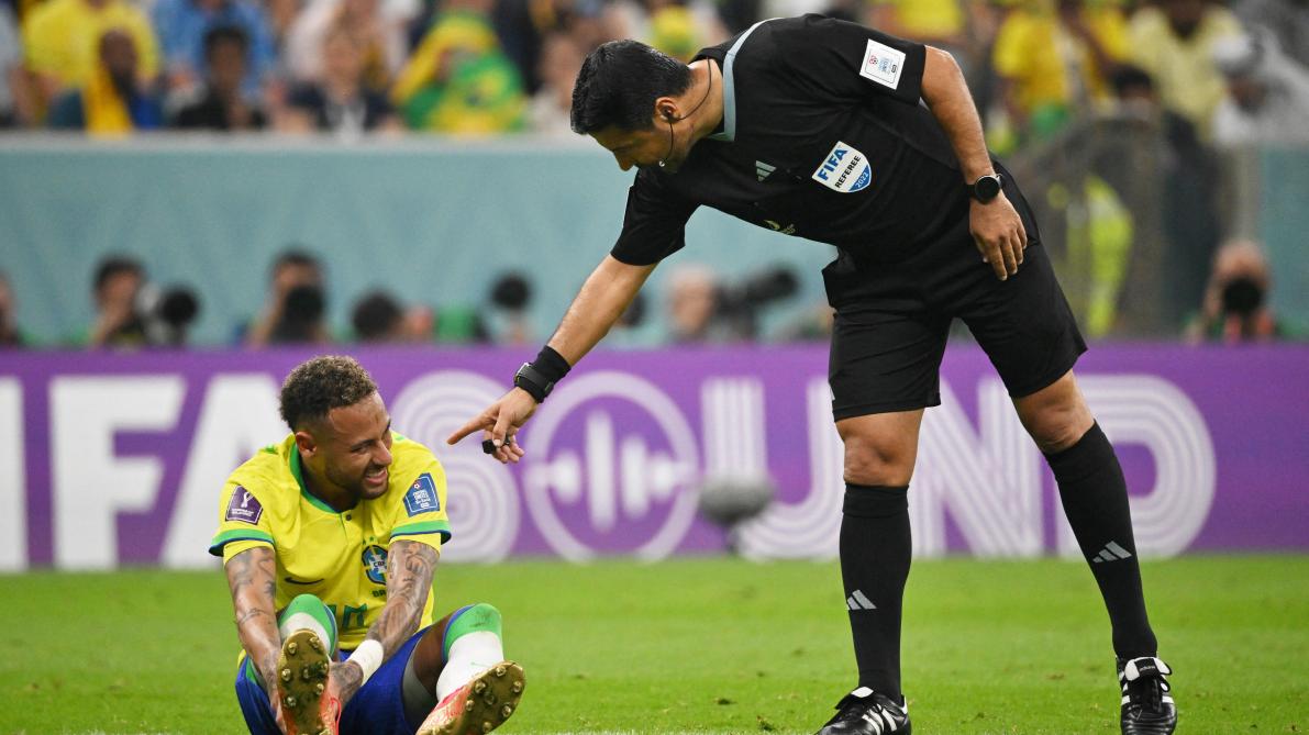 Blessé à la cheville, le Brésilien Neymar espère rejouer le troisième match de poule de la Seleçao.