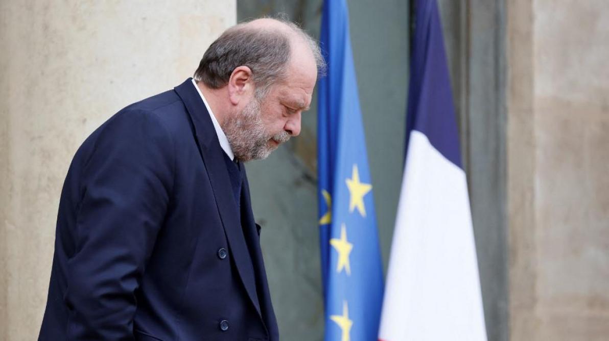 Bras d’honneur «Ce comportement n’a pas sa place dans l’hémicycle