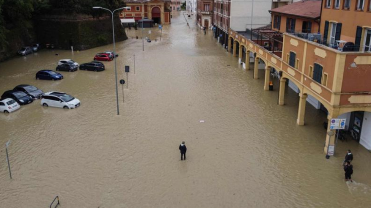 Italie les inondations ont fait au moins 13 victimes et des milliards