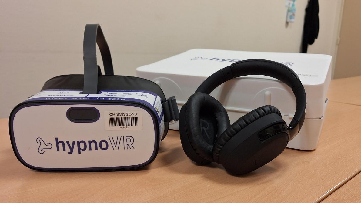 Communication et casque de réalité virtuelle en soins - Nos formations en  hypnose et communication