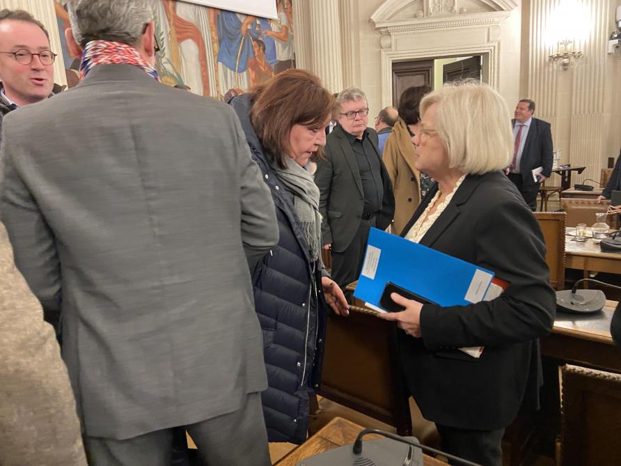 À Reims, Catherine Vautrin protège ses arrières