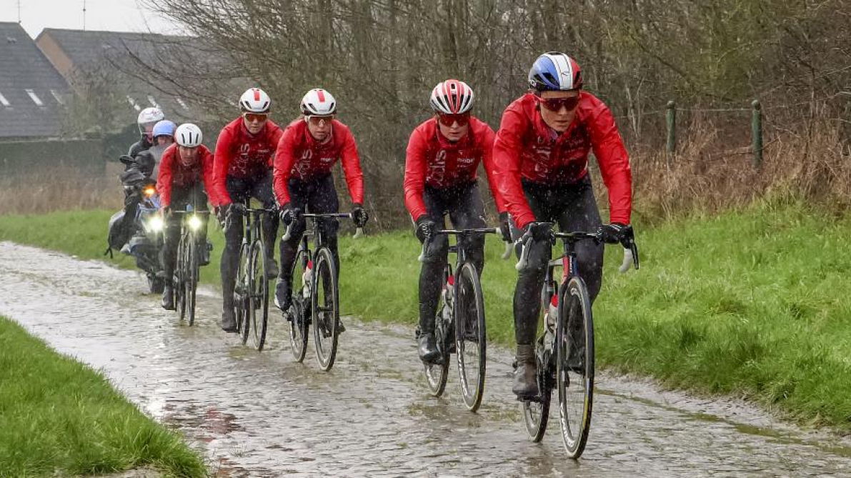 Victoire Berteau et l&rsquo;&eacute;quipe Cofidis ont reconnu le parcours de Paris-Roubaix f&eacute;minin