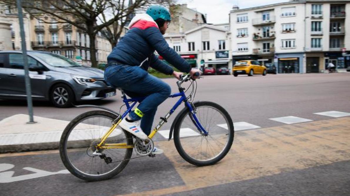 Velo quels sont les 6 equipements obligatoires
