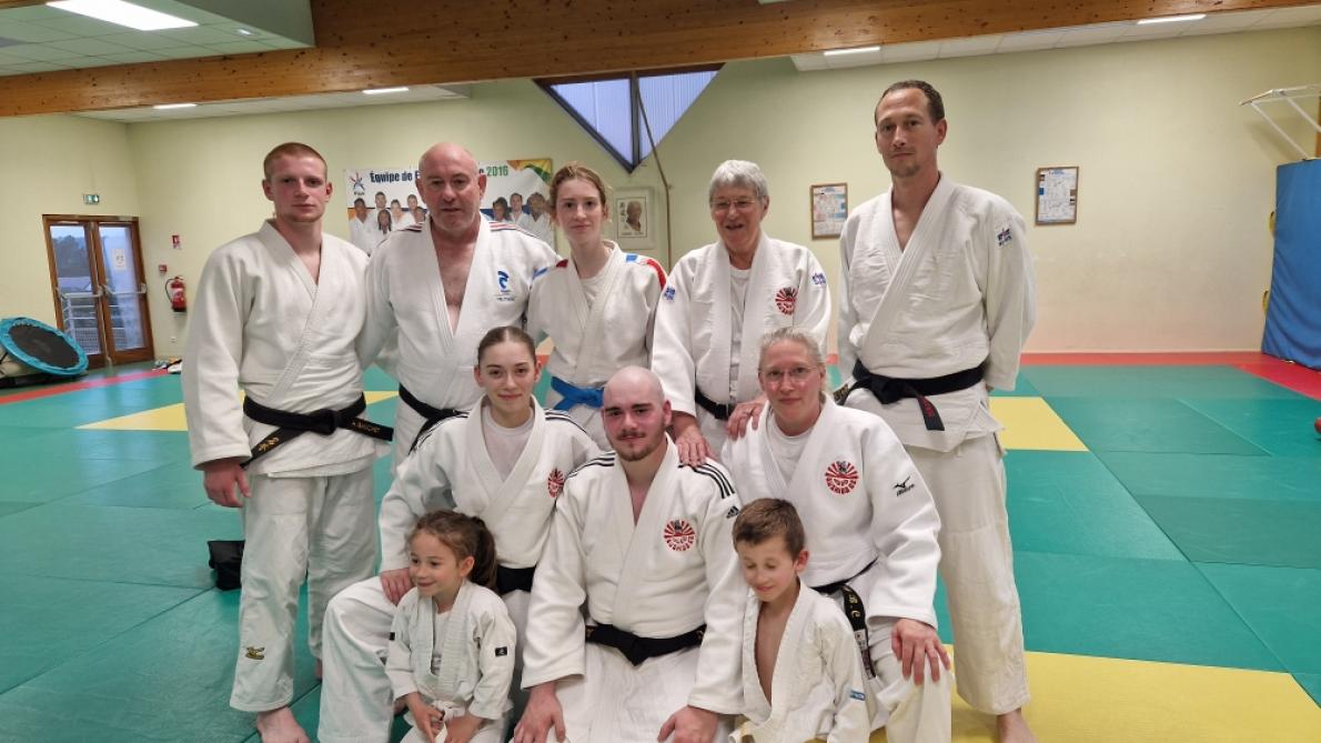 Montréal. Judo: ceintures noires et cours pour les séniors