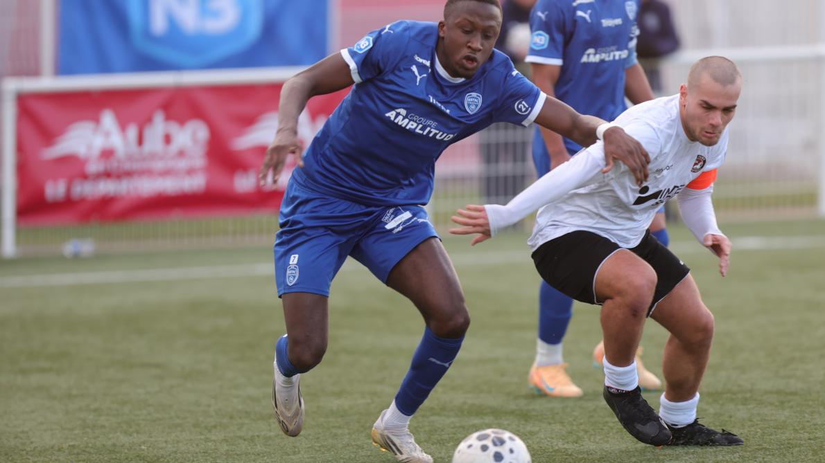 L’Estac B bat Ivry dans la douleur et reste leader