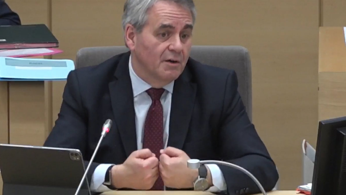 4 milliards d’euros de dette : les finances de la Région de Xavier Bertrand sont-elles « hors de contrôle » ?