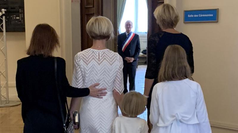 L Amour Plus Fort Que La Mort Un Mariage Posthume Bouleversant A Reims