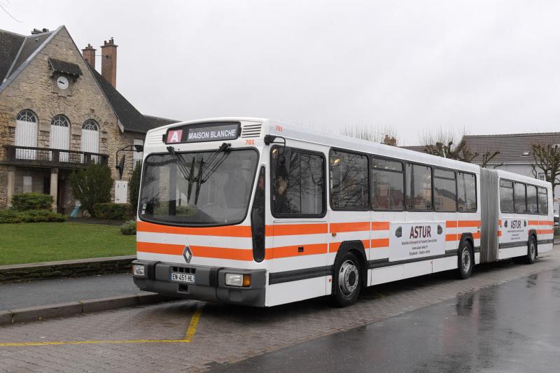 A Reims Le Vieux Bus Reprend Du Service
