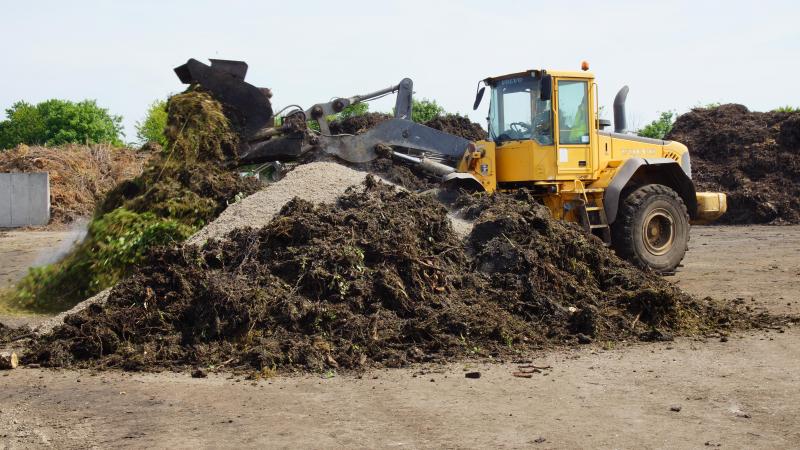 Troyes Teste La Collecte Des Dechets Verts