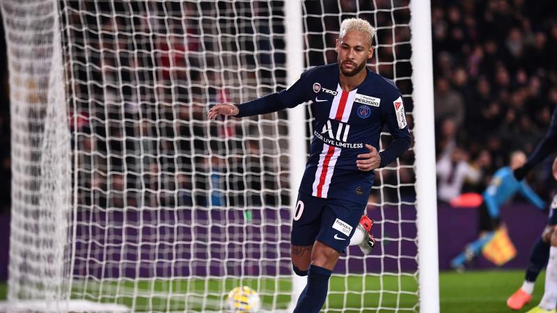 Le Salaire Moyen D Un Joueur De Ligue 1 Est De 94 000 Euros Par Mois