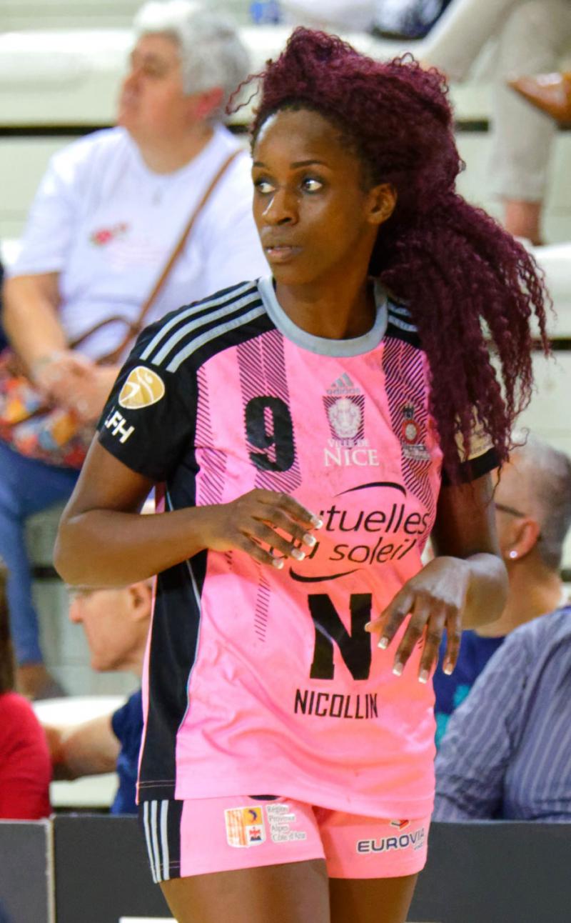 Video La Handballeuse Marnaise Hadja Cisse Va Participer A Koh Lanta