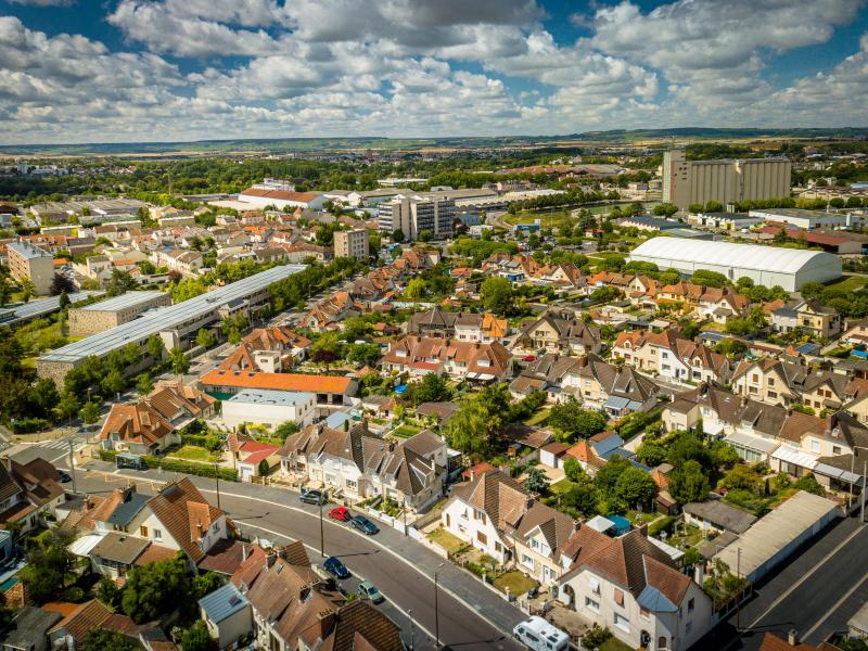 PHOTOS. Notre série des quartiers de Reims vus du ciel ...