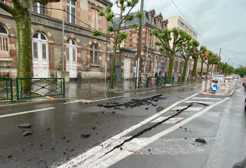 Video Photos C Est Le Deluge Sur La Region Remoise Des Vehicules Pieges