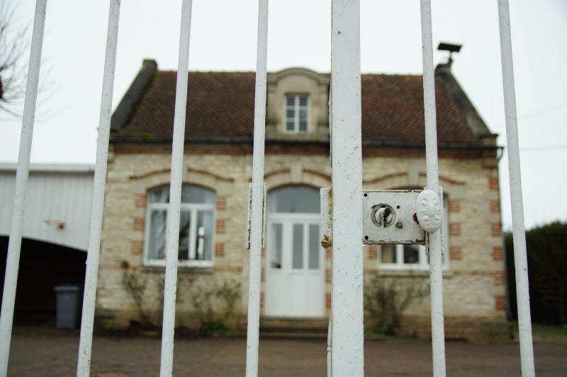 L'école de Montreuil-sur-Barse, fermée en 2018, fait partie de la longue liste des établissements qui n'ont pas survécu.