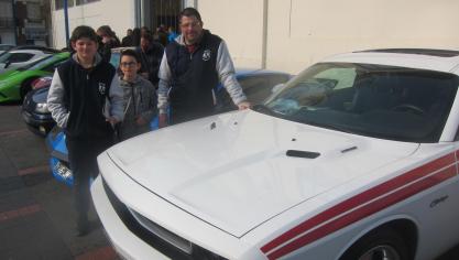 Le Ternois Stéphane Drouillat et sa Dodge Challenger RT.