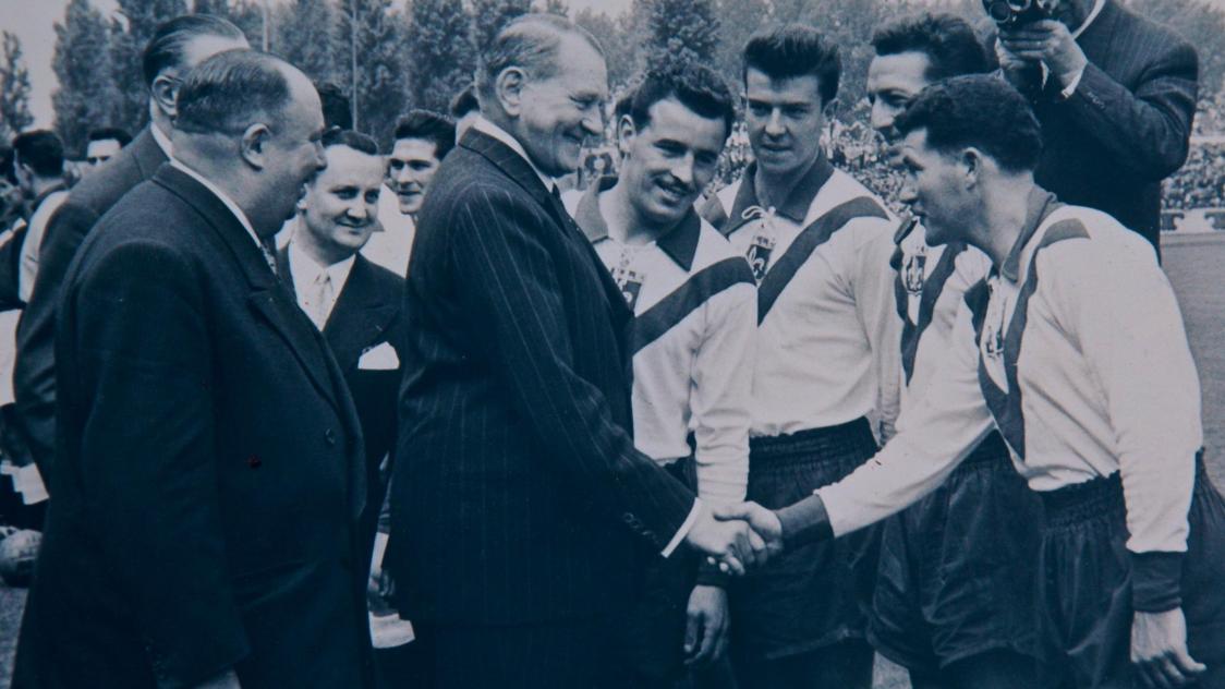 Photo Ancienne LOSC Lille – Bernard Lefèvre 1955 – Noir Et Blanc