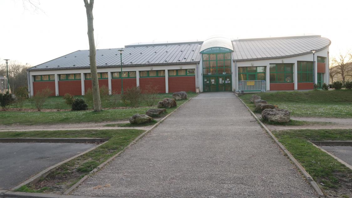 L’espace Parisot à Soissons devient centre de vaccination départemental ...
