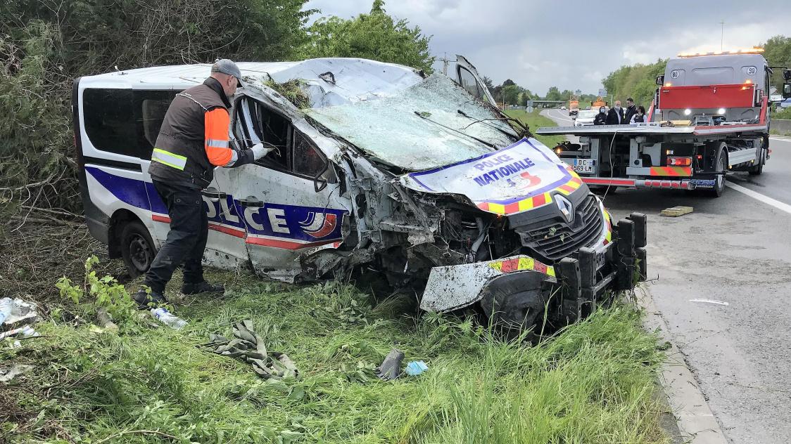 Quatre policiers blessés dans un accident sur la RN2 à Laon