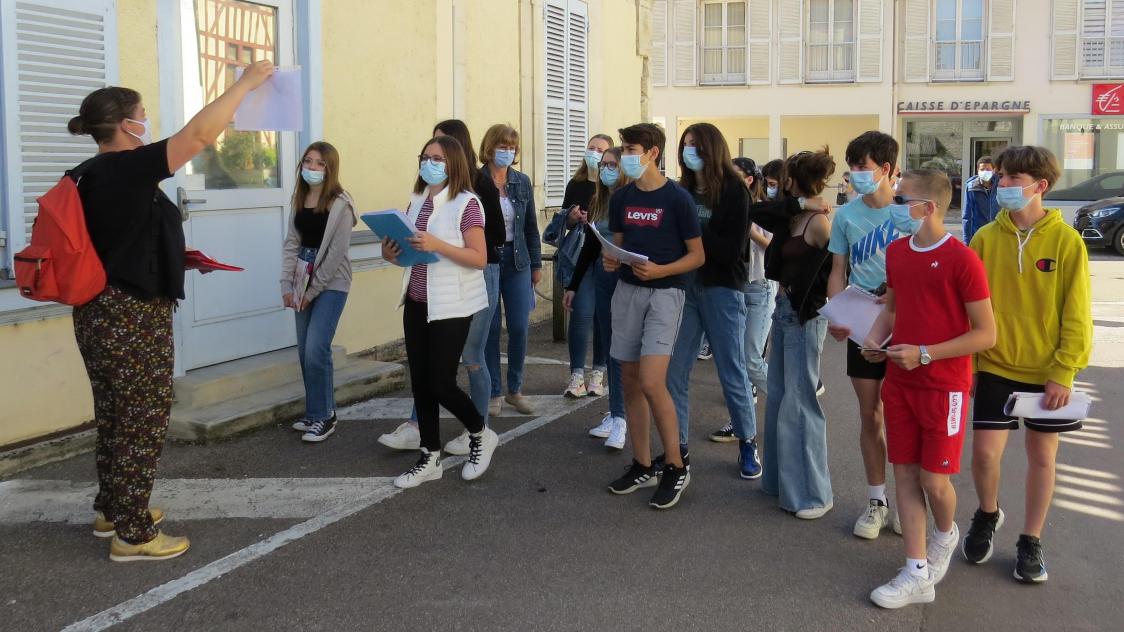 Les collégiens font revivre le BarsurSeine ancien