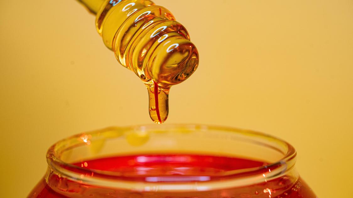 Les miels «aphrodisiaques» jugés «illégaux et dangereux» par les autorités  sanitaires