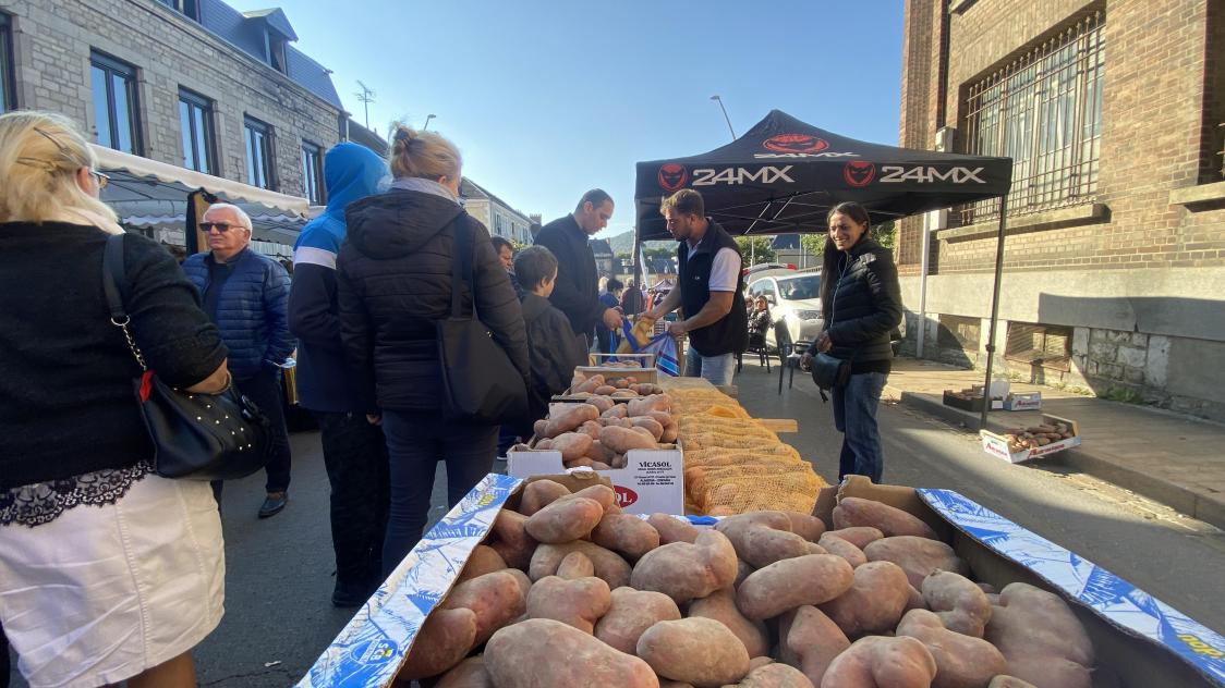 Video Une Belle Premiere Pour La Foire A La Pomme De Terre De Revin
