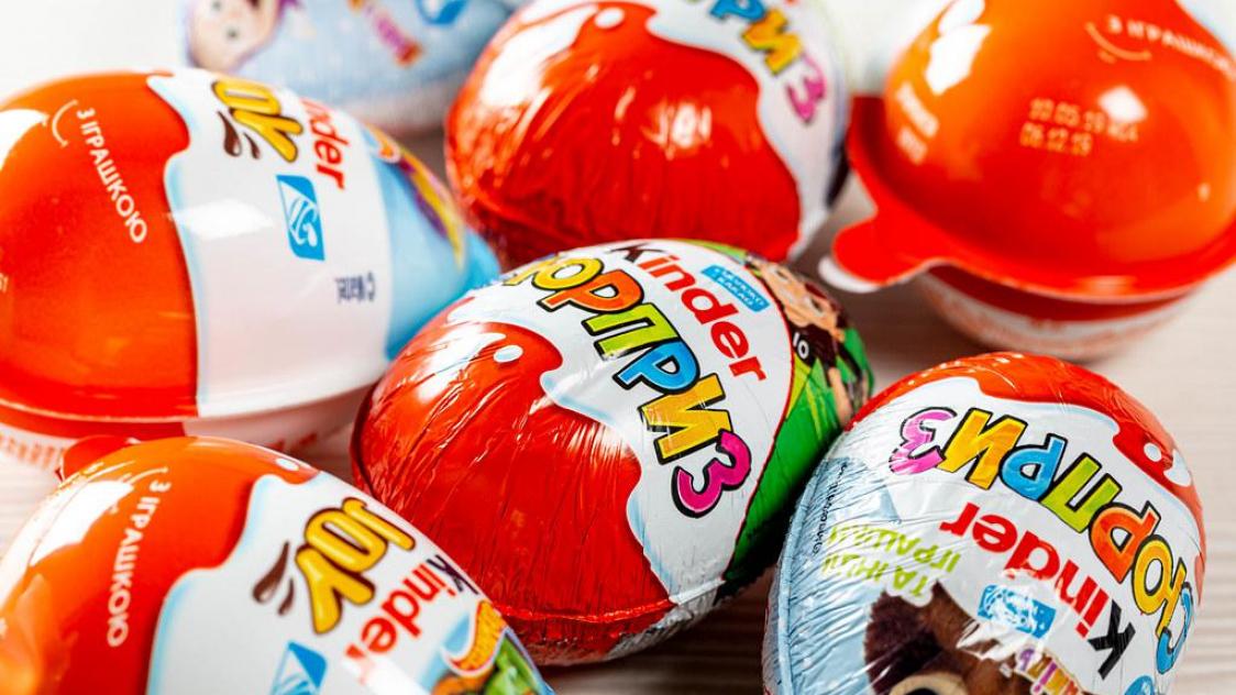Chocolat Kinder et salmonellose : Ferrero lance une plateforme de  réclamations en ligne 
