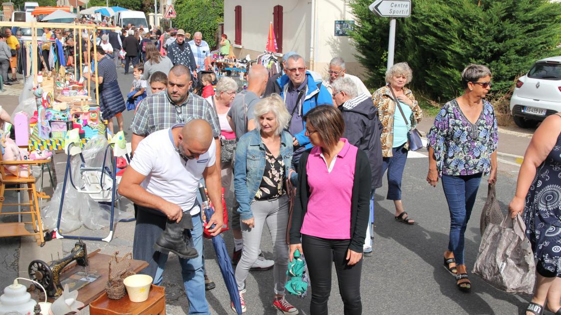 Les Brocantes Et Vide Greniers Du Lundi 15 Août Dans Laisne La Marne Et Les Ardennes 