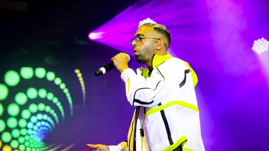 Chanteur A La Foire De Chalons 2022