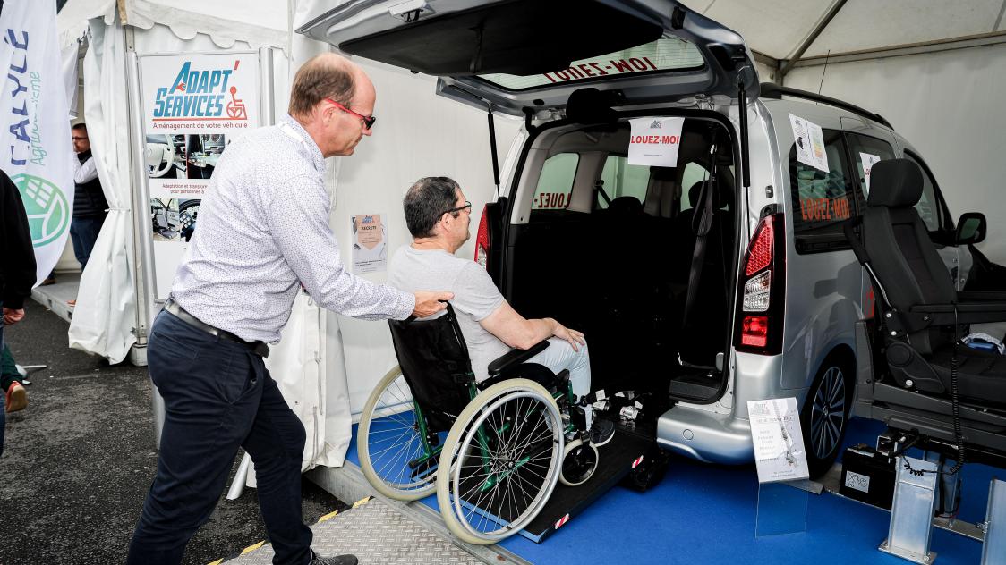 These facilities, offered by the company Adapt'Services, promote mobility and thus the social inclusion of people with disabilities.