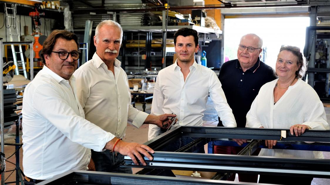 Un binôme reprend la menuiserie Arzel de ChâteauThierry à un autre binôme