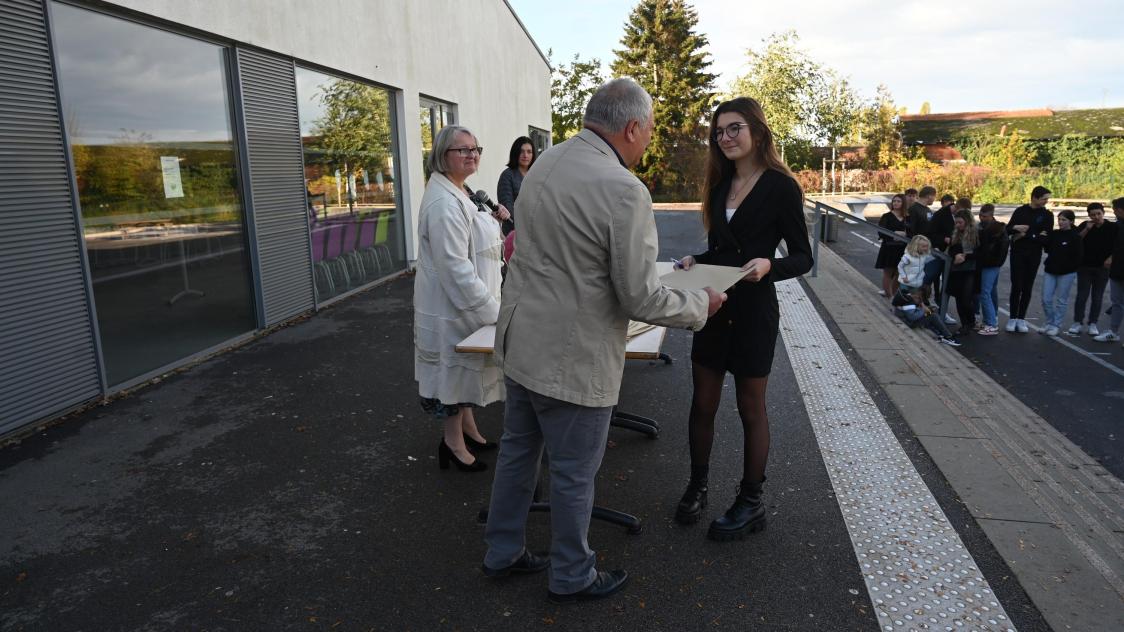 PHOTOS. À SermaizelesBains, le collège LouisPasteur remet ses diplômes