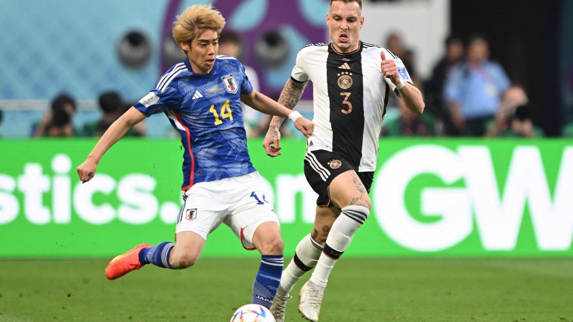 Junya Ito était titulaire avec le Japon contre l’Allemagne pour son entrée en lice dans la Coupe du monde 2022.