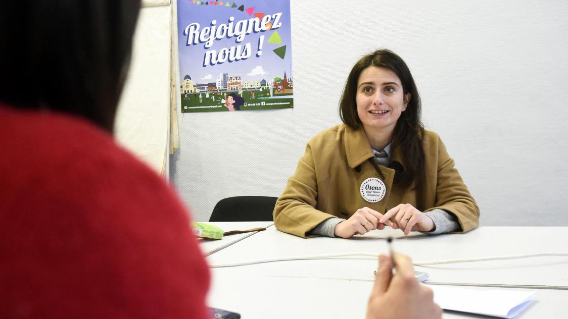 Green party member Europe Ecology  The Greens Marine Tondelier, head of the citizen list Dare for Henin-Beaumont (Osons pour Henin beaumont), speaks to a journalist on January 18, 2020, in Henin-Beaumont, ahead of the local elections 2020. (Photo by FRANCOIS LO PRESTI / AFP)