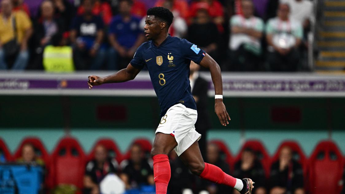 Derrière le capitaine Kylian Mbappé, Aurélien Tchouaméni incarne la nouvelle génération désignée pour qualifier l’équipe de France à l’Euro-2024 en Allemagne.