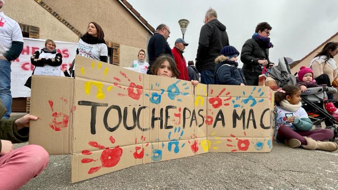 À Conflans-sur-Seine, les parents d’élèves s’étaient mobilisés contre la fermeture d’une classe.