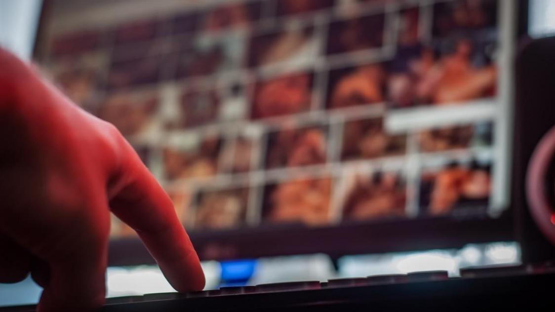 PEDOPORNO Due operai usavano scuola comunale per film pedoporno | G. di Vicenza