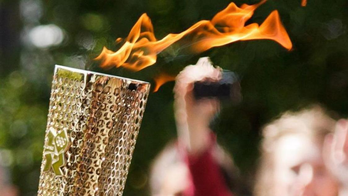 Jeux Olympiques : retour sur la brûlante histoire de la flamme olympique -  ÀBLOCK!